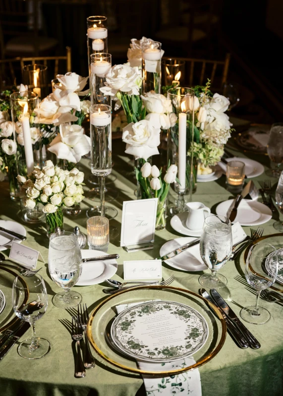 A Vintage Wedding for Carolyn and Jason