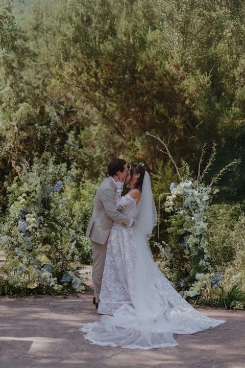 A Charming Wedding for Harry and Anabelle