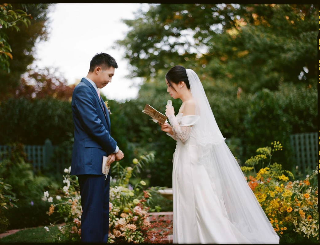 A Intimate Wedding for Iris and Lei