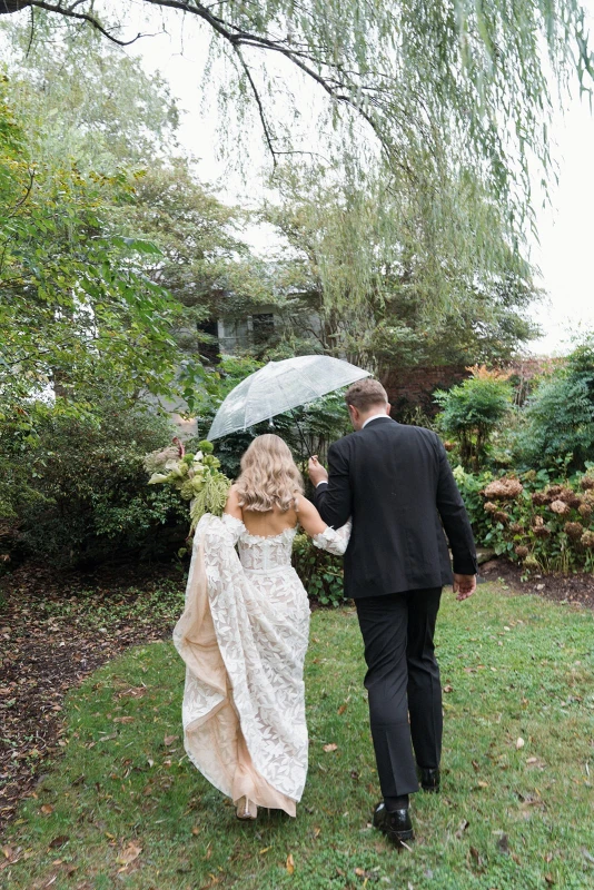 A Rainy Wedding for Jacquelyn and Jay