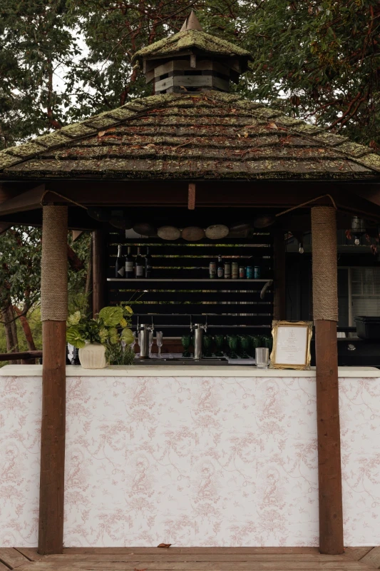 A Woodland Wedding for Jordan and Kai