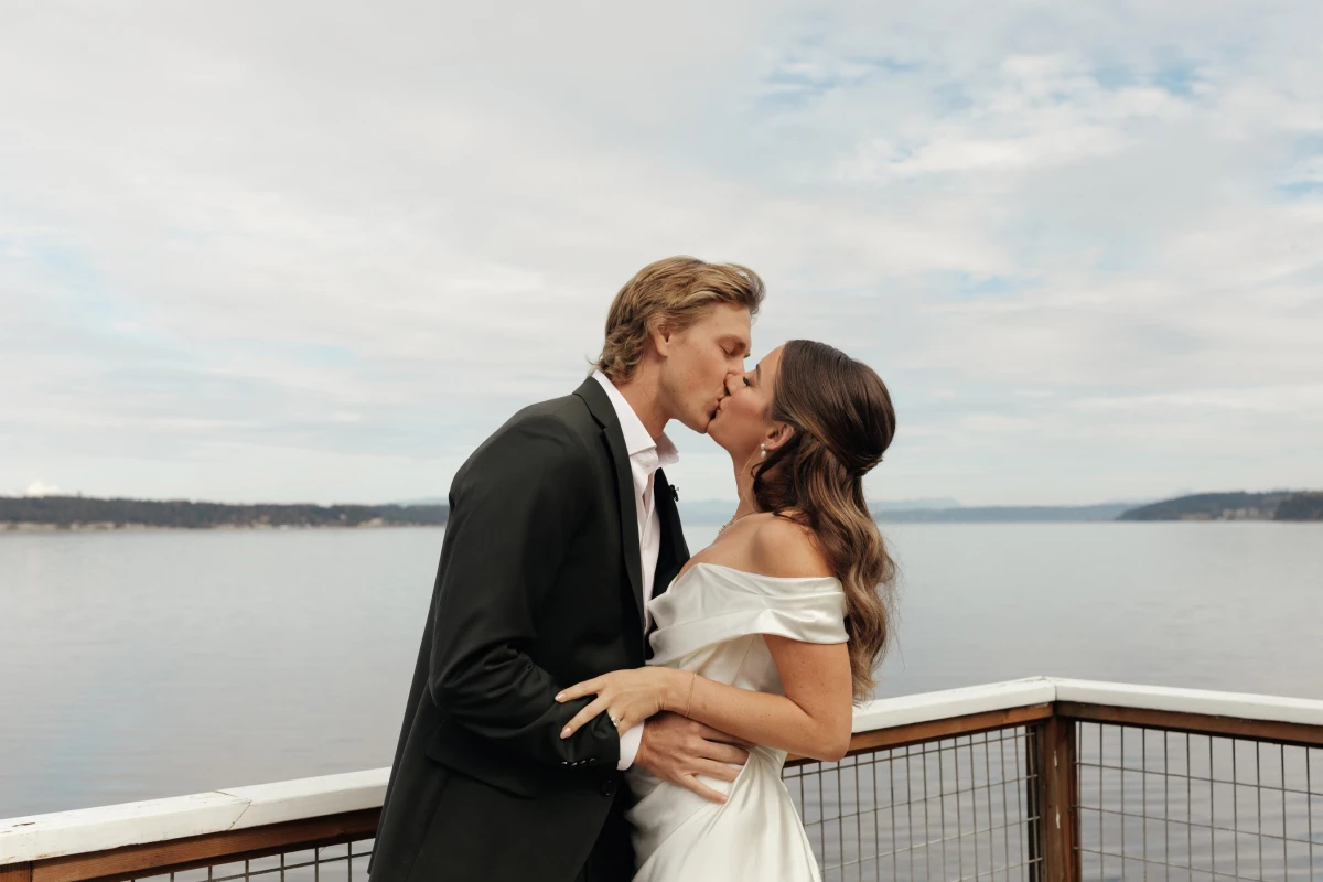 A Woodland Wedding for Jordan and Kai