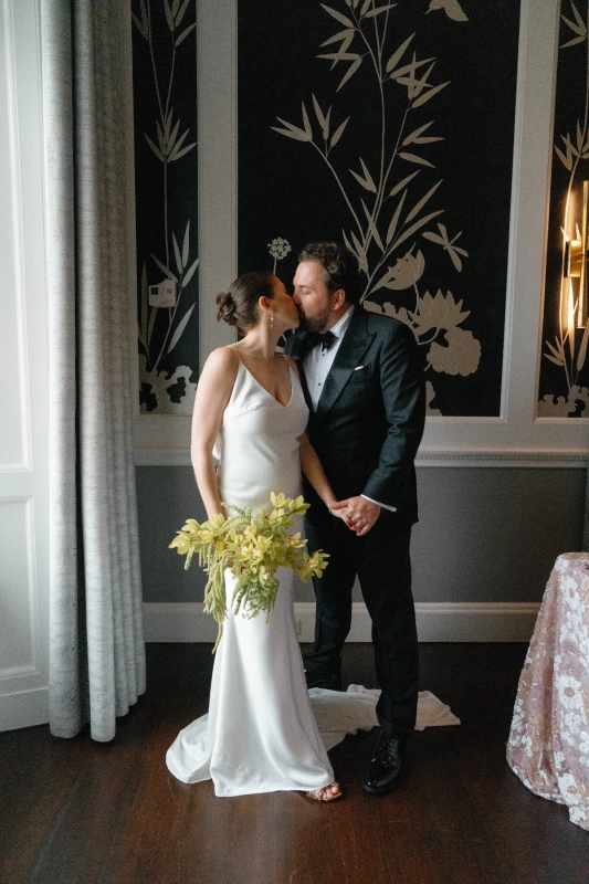 A Vintage Glam Wedding for Laura and Ted