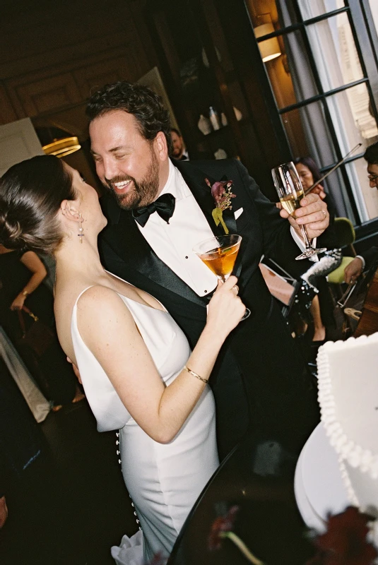 A Vintage Glam Wedding for Laura and Ted