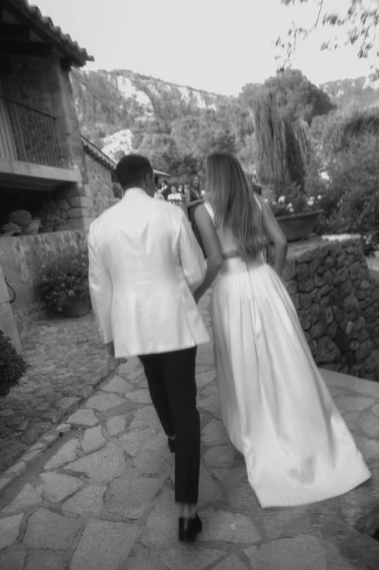 A Sun-Washed Wedding for Michaela and Jimmy