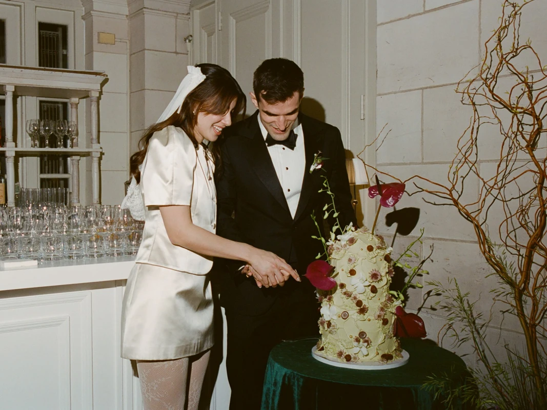 A Vintage Wedding for Rae and Eugen