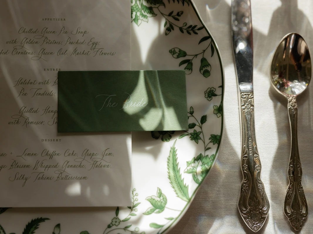 A Vintage Wedding for Rae and Eugen