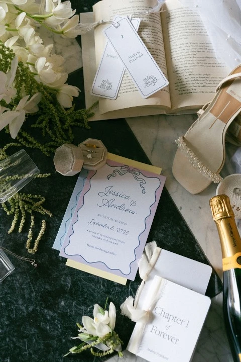 Unadorned Stationery