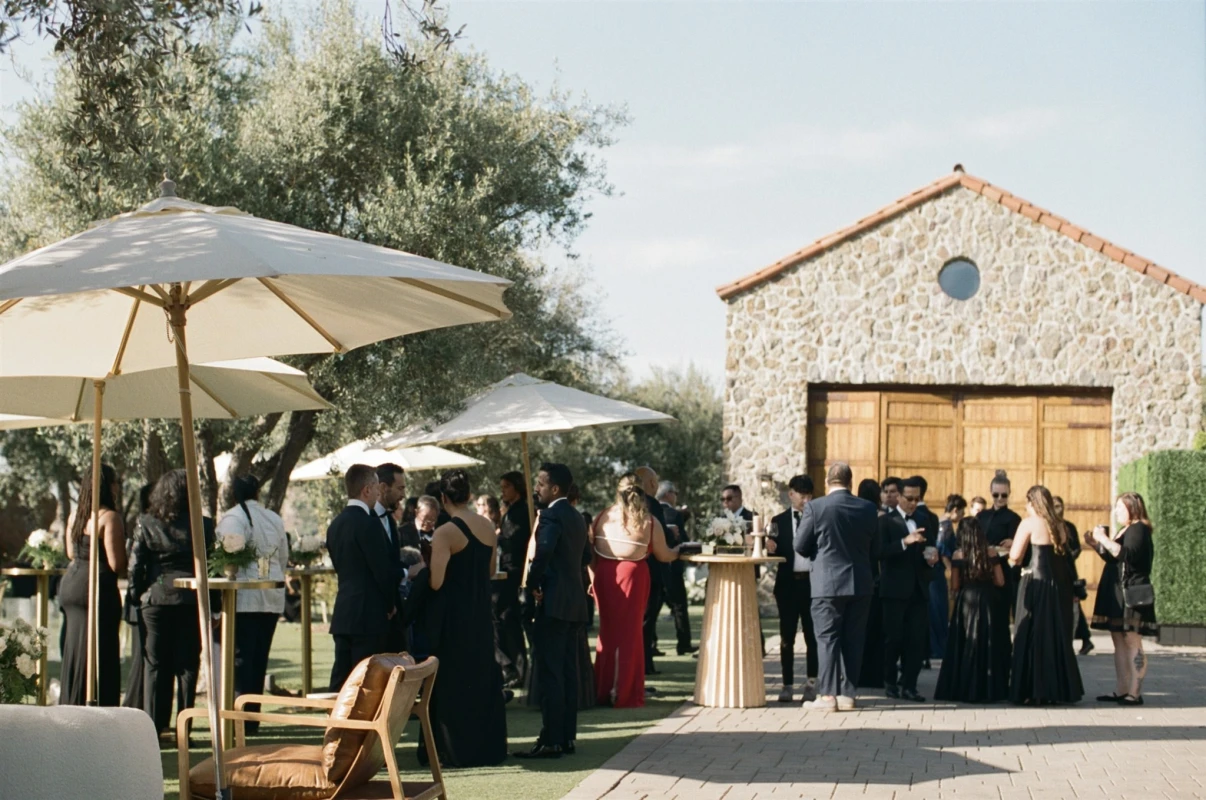 A Classic Wedding for Will and JC