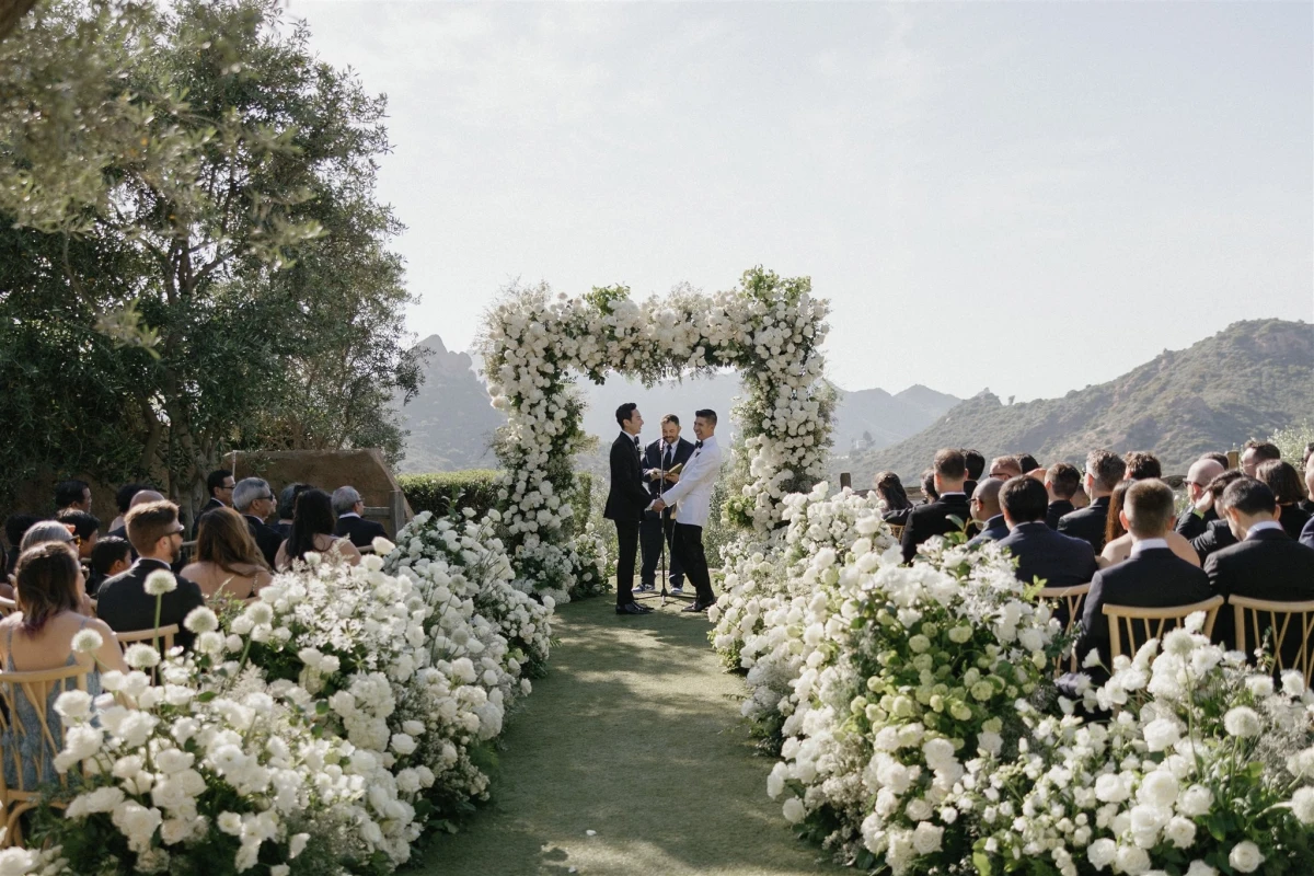 A Classic Wedding for Will and JC